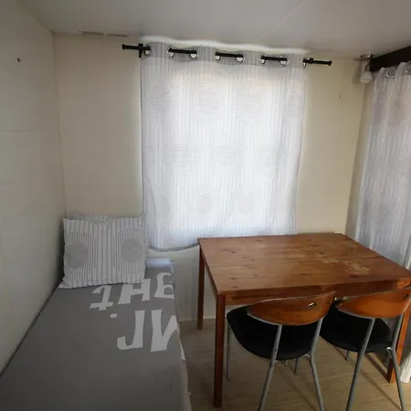 Land's Hause Par La Conciergerie Francaise Emplacement E24 Apartment *